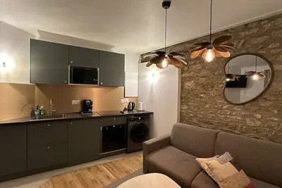 Image de T1 - Appartement au Coeur de Dinard - À Deux pas du Marché