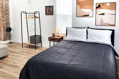 Image de Stylish studio, newly renovated!
