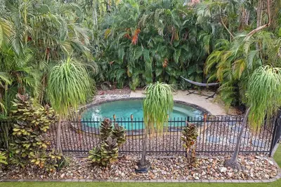 Image de A Tropical Pool Paradise in Rapid Creek