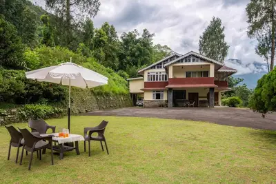 Image de Stayvista at La Ipsing Farm Home in Samdong