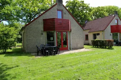 Image de Maison de vacances au bord d'un lac de loisirs