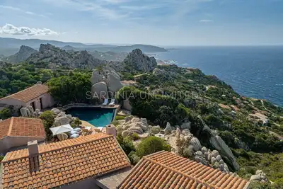Villa à Costa Paradiso avec 4 chambres à coucher, 8 couchages