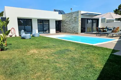 Image de Meco Beach and Pool Villa