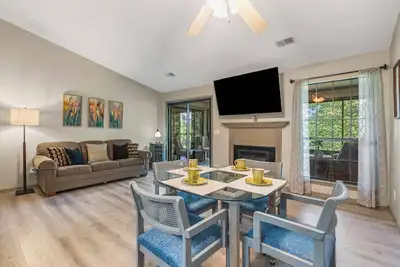 Image de Experience Branson as a Group! 2 Condos Sleep 16, Minutes from Table Rock Lake