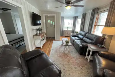 Image de Cherry River Cottage - Your Riverside Haven