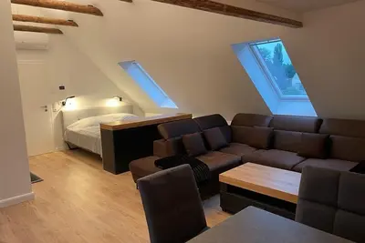 Image de Charming art nouveau villa. Completely refurbished & refurnished in summer 2023