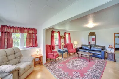 Image de 1 Mi to Lake Superior: Cottage w/ Sauna & Rec Room