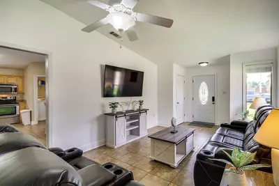 Image de D'Iberville Getaway - Minutes From Biloxi Beach!