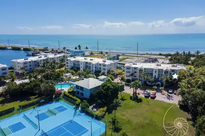 Image de 3 Bedroom Islamorada Condo w/ 30' Boat Slip & Ocean Views!
