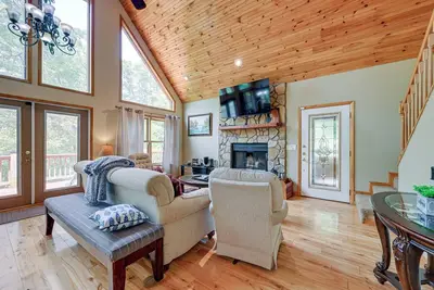 Image de Marble Mountainside Escape w/ Wraparound Deck