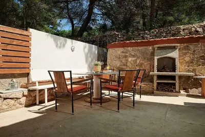 Image de Charming beachfront villa with pool