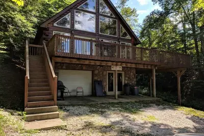 Image de Lake Cabin, Prime Location, Quiet Gated Community, Wi-Fi, Smart Tv's, Swim, Fish