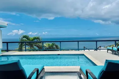 Easy location, Ocean view, Jeep Available, Solar, Battery Power, Strong Wifi