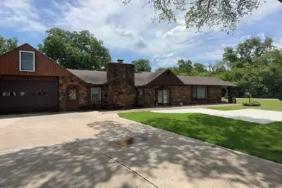 Image de The 905, 4 bedrooms, 3 Full bath