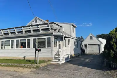 Image de Only 200 Feet To Beach & Ocean3, 000 S. F. Home. No Vacancy Again Starting 7/12/25