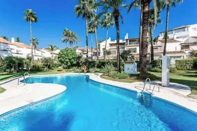 Image de Appartement Familial sur la Plage avec Piscine