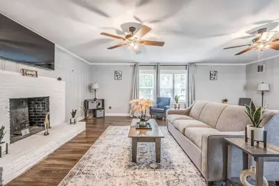 Image de Mins to Airport & Dining- Wonderful in Whitehaven