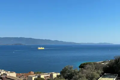 Image de Magnifique Appartement 3 pièces vue mer en excellent état