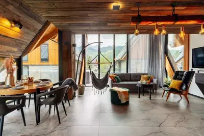 Image de Three-Bedroom Villa with jacuzzi B