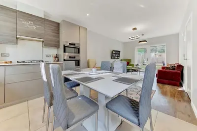 Image de Barnet's Hidden Gem - Your Dream Stay