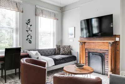 Image de Spacious Historic Fan Home | 4 Parking | Near Vcu