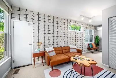 Image de Loft 5 min from Duke