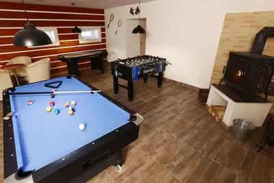 Image de Confortable appartement pour 6 personnes avec bain à remous, Wifi, Tv et terrasse