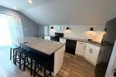 Image de Sunset View Bayfront Cottage