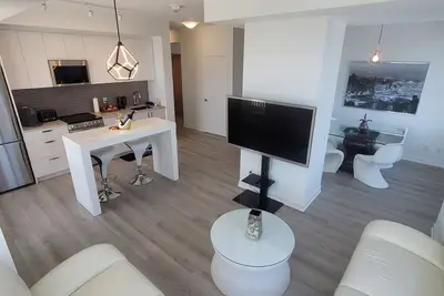 Image de Cozy 2 bed & 2 bath Condo