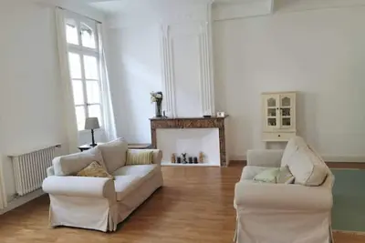 Image de Belle et Spacieuse maison de ville