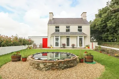 Image de Bryn Tirion, family friendly, character holiday cottage in Llangefni