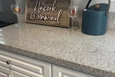 Image de Private 1br/Bth/Living Rm/Dining