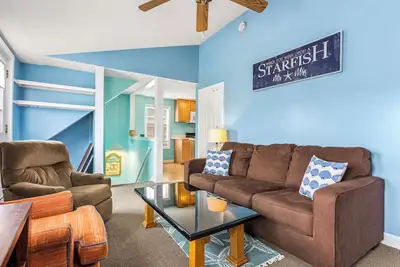 Few short steps to the sandy beach. Hampton Hideaway #2. Must See!
