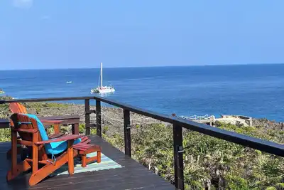 Casa Marchele - Beautiful Oceanfront Home with Pool access!