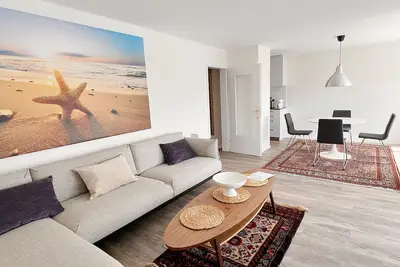 Moderne & Helle Wohnung mit Netflix & Bergsicht