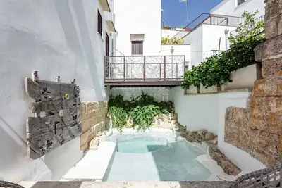 Image de Court 14. 15 - Swimming pool apartment with terrace