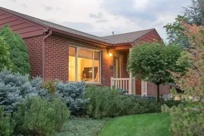 Image de Mid-Century Lux Oasis, Clean, Stocked, Close to ski resorts, Tosh & Ihc Hospital