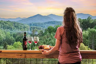 Image de Symphony of Luxury near Avl |Power, Water, Intern