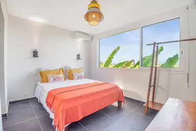 La \"Mer de Canne\" Villa Standing Evasion Ivoire 2. Avec sa piscine et son Spa! !