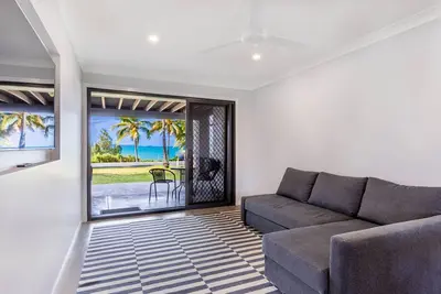 Image de Lower level, Cute Apartment on Lammermoor Beach