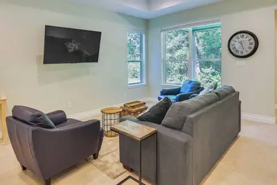 Image de Charming Willis Hideaway < 1 Mi to Lake Conroe!