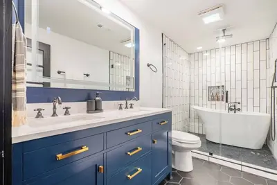 Spacious 7 Bedrooms w/ Huge Backyard Downtown Atl