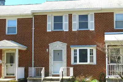 Image de Home for the Holidays Near Baltimore