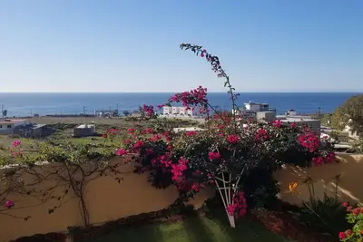 Image de Modern Ranch with a Beautiful Ocean View! & a Gated Community with safe parking!