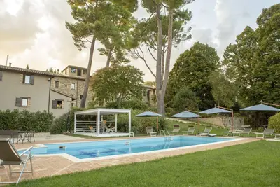 Image de Ancient noble country villa T with a pool belonging to the Coletti family