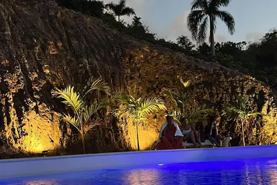 Image de 10 min from the beach! Romantic Spanish apto w/Infinity Pool.
