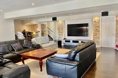 Image de Studio unit with one bedroom double bed and one sofa bed