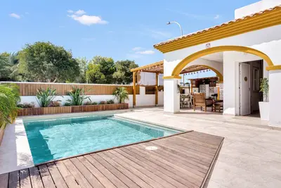 Image de Villa 'Preciosa Denia' avec vue sur la mer, Wi-Fi et climatisation