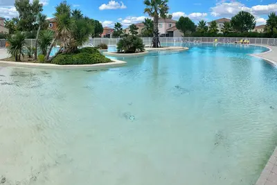 Image de Charmante villa de vacances avec piscine