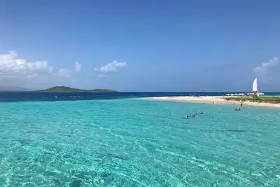 Image de Cozy house with seaview - 5min from the beach!